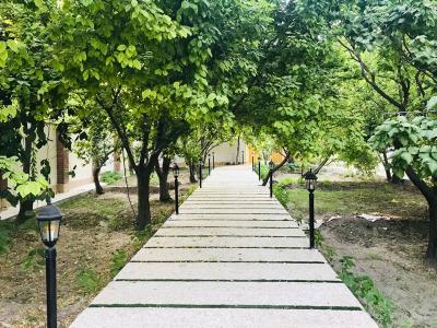 قیمت چمن-باغ ویلا 800 متری با درختان میوه در شهریار
