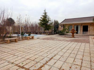 قطعی برق-1150 متر باغ ویلای مشجر با قدمت بنا در شهریار