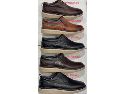 فروش محصولات تولیدی-تولید و فروش کفش چرمی مجلسی مردانه ،  و کفش اسپرت مردانه ، زنانه و بچه‌گانه  در تبریز