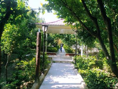قیمت نورپردازی-خرید باغ ویلا 1100 متری با بنای قدیمی در ملارد