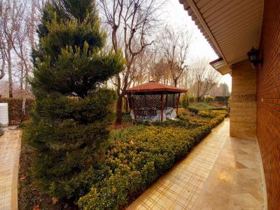 محوطه سازی باغ-2000 متر باغ ویلا با جواز ساخت در شهریار