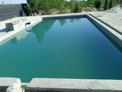 استخر شنا-یک هتکار و 110 متر مربع باغ در کرج ( نظر آباد )