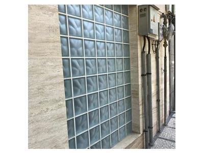 ساختمانی-اجرای نورگیر و پخش ورق های پلی کربنات دو جداره