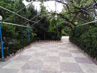 باغ ویلا سنددار شهریار-2717 متر باغ ویلا با پایان کار در شهریار