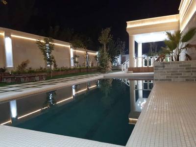 خرید سرویس-باغ ویلا 750 متری با بنای بازسازی شده در شهریار