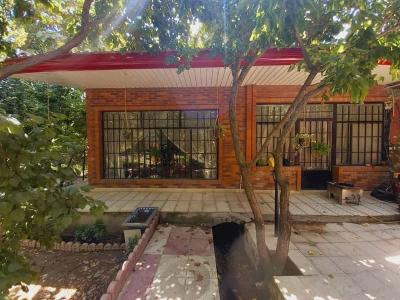 خرید باغ ویلا شهریار-باغ ویلای 1000 متری با بنای قدیمی در شهریار