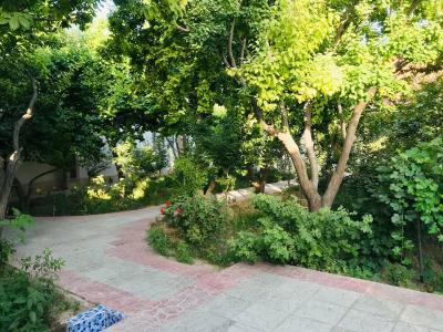 باغ ویلا مناسب سکونت-باغ ویلای 701 متری در شهریار