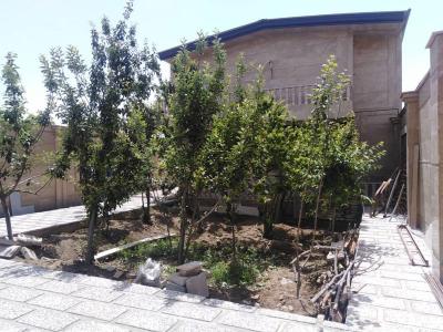 باغ ویلا شهریار-750 متر باغ ویلای شیک با سند تک برگ در شهریار