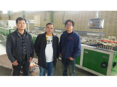 tehran- مترجم زبان چینی و انگلیسی  آماده همکاری با کارخانجات
