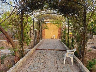 در ورودی باغ-2350 متر باغ ویلای زیبا با سندتکبرگ شهریار