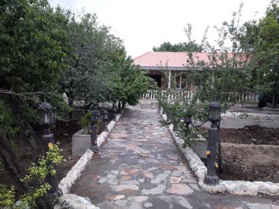 باغ ویلا با انشعابات در شهریار-باغ ویلای 1200 متری در شهریار