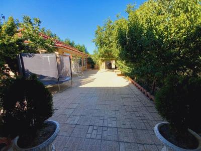 باغ سنددار در زیبادشت-1050  متر باغ ویلای مشجر در شهریار