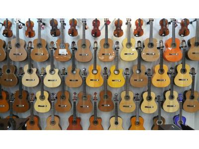 بازار گیت-فروش انواع گیتار(یاماها،کرت،الحمبرا و سایر برندها)