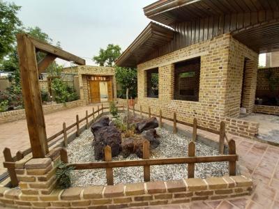 نمای چوب و آجر-360 متر باغ ویلا با قیمت عالی در محمدشهر کرج
