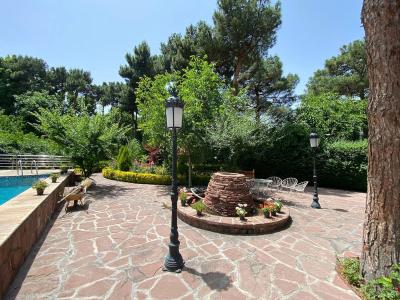 باغ شهریار-1350 متر باغ ویلای لوکس در شهریار