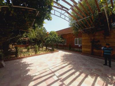باغ ویلا شهریار-1500 متر باغ ویلا با محوطه سازی زیبا در شهریار