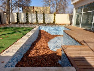 استخر شنا-500 متر باغ ویلای شیک در شهریار