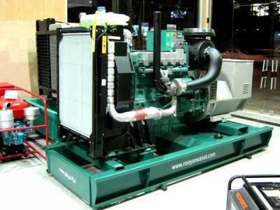 ژنراتور بنزینی-رویان صنعت تامین کننده مولدهای برق (  دیزل   ژنراتور  ،  ژنراتورهای گاز سوز و موتور  ژنراتور  بنزینی ) 
