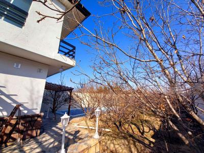 ملکبین-1200 متر باغ ویلای شیک و نوساز در ملارد
