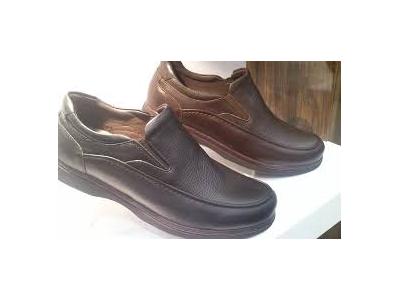 فروش کفش مردانه-مرکز تولید و فروش کفش طبی ، صندل و سرپایی طبی 